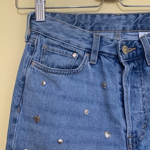 &Denim | Blue Denim Distressed Hem Studded High Waist Vintage Fit Mom Jeans 26 - Picture 7 of 16